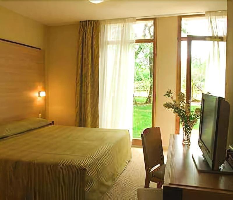 Les Esclargies Hotel